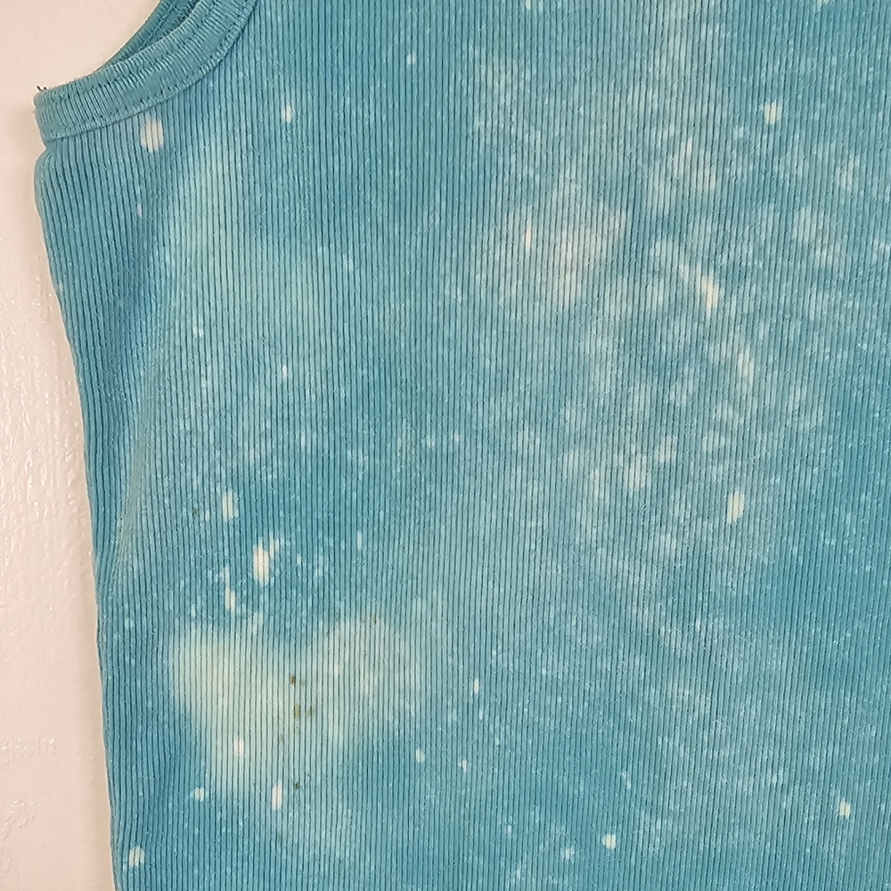 Tie-Dye Floral Tank Top - Picture 7 of 11